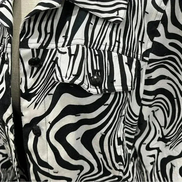 Redd zebra print embellished button front statement jacket size 8 - Picture 6 of 9